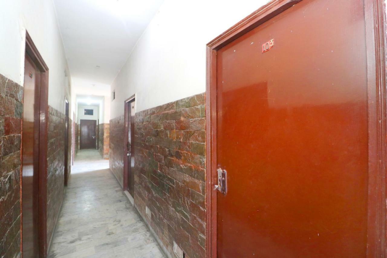 Spot On 38670 Hotel Diamond Jalandhar Exterior photo