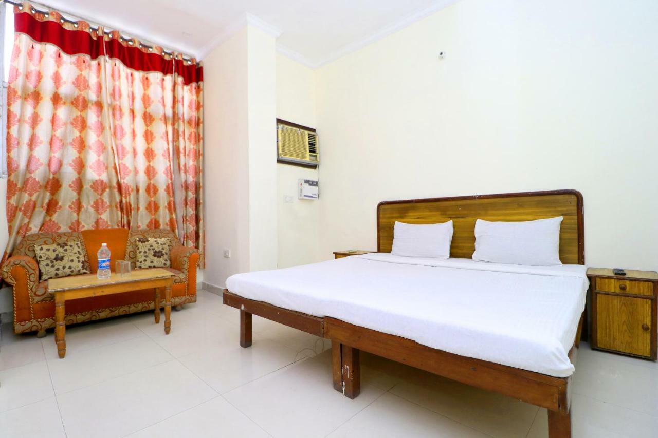 Spot On 38670 Hotel Diamond Jalandhar Exterior photo