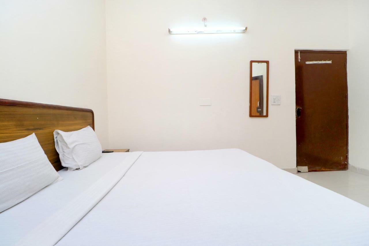 Spot On 38670 Hotel Diamond Jalandhar Exterior photo