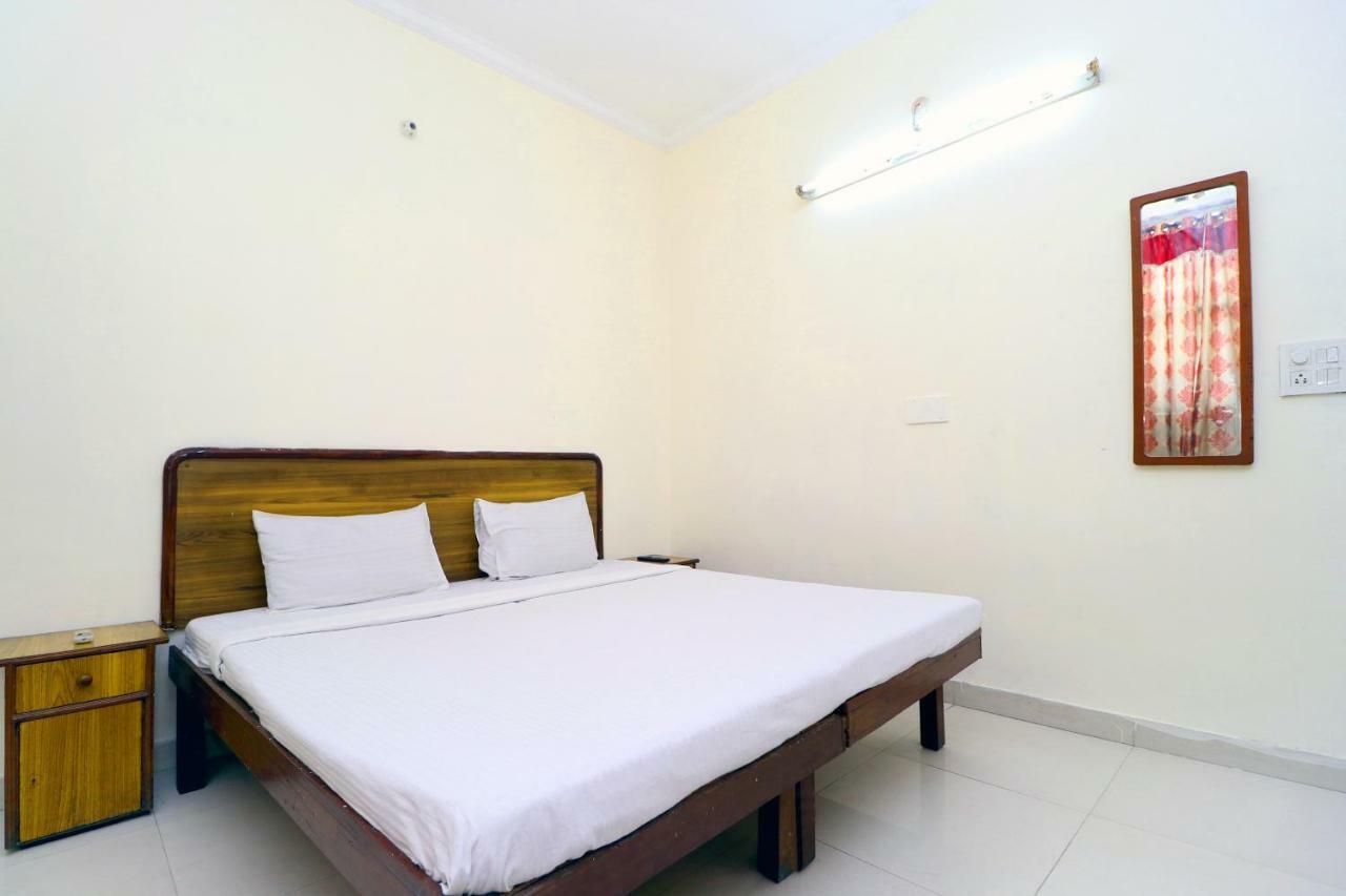 Spot On 38670 Hotel Diamond Jalandhar Exterior photo