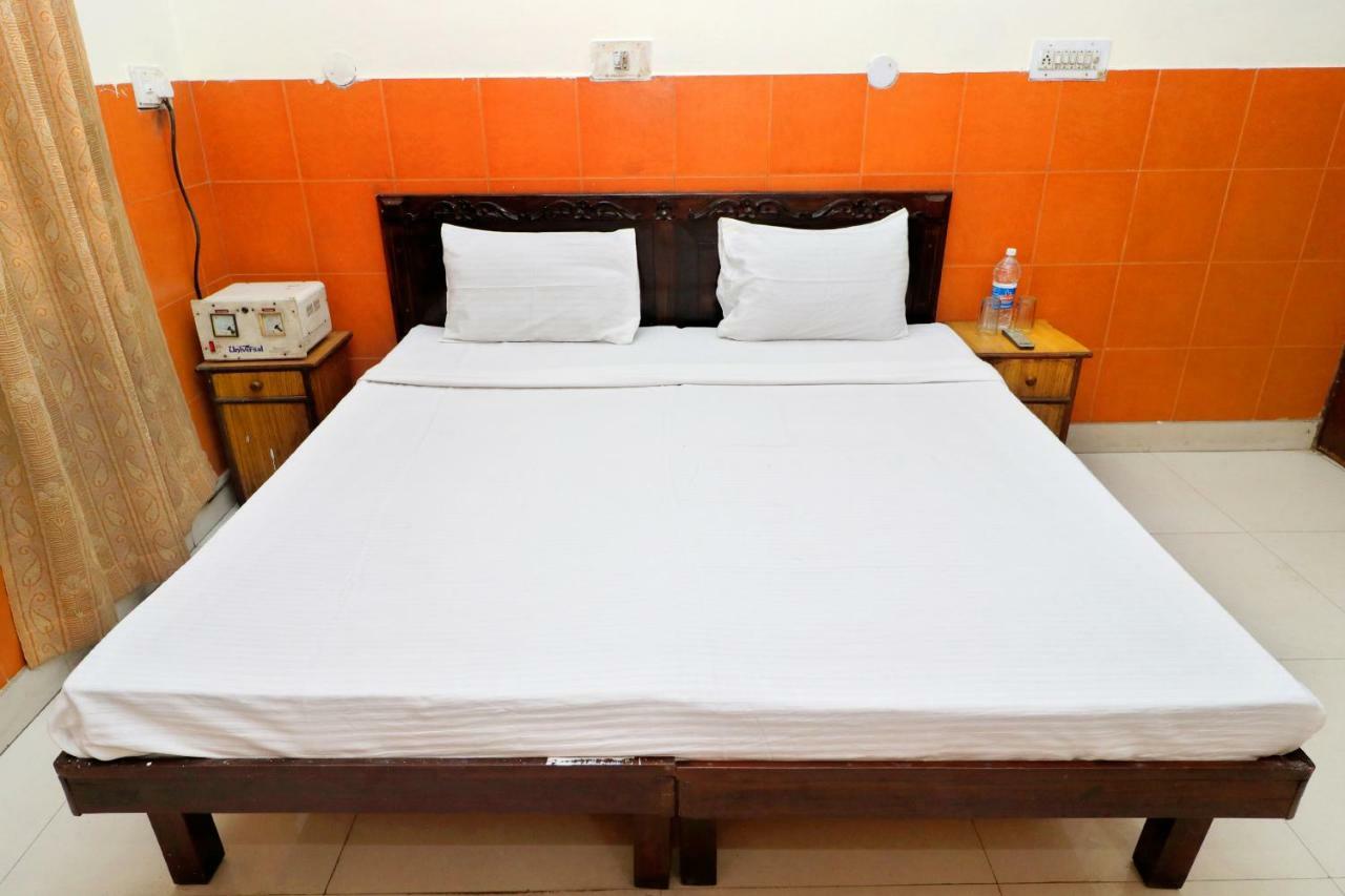 Spot On 38670 Hotel Diamond Jalandhar Exterior photo