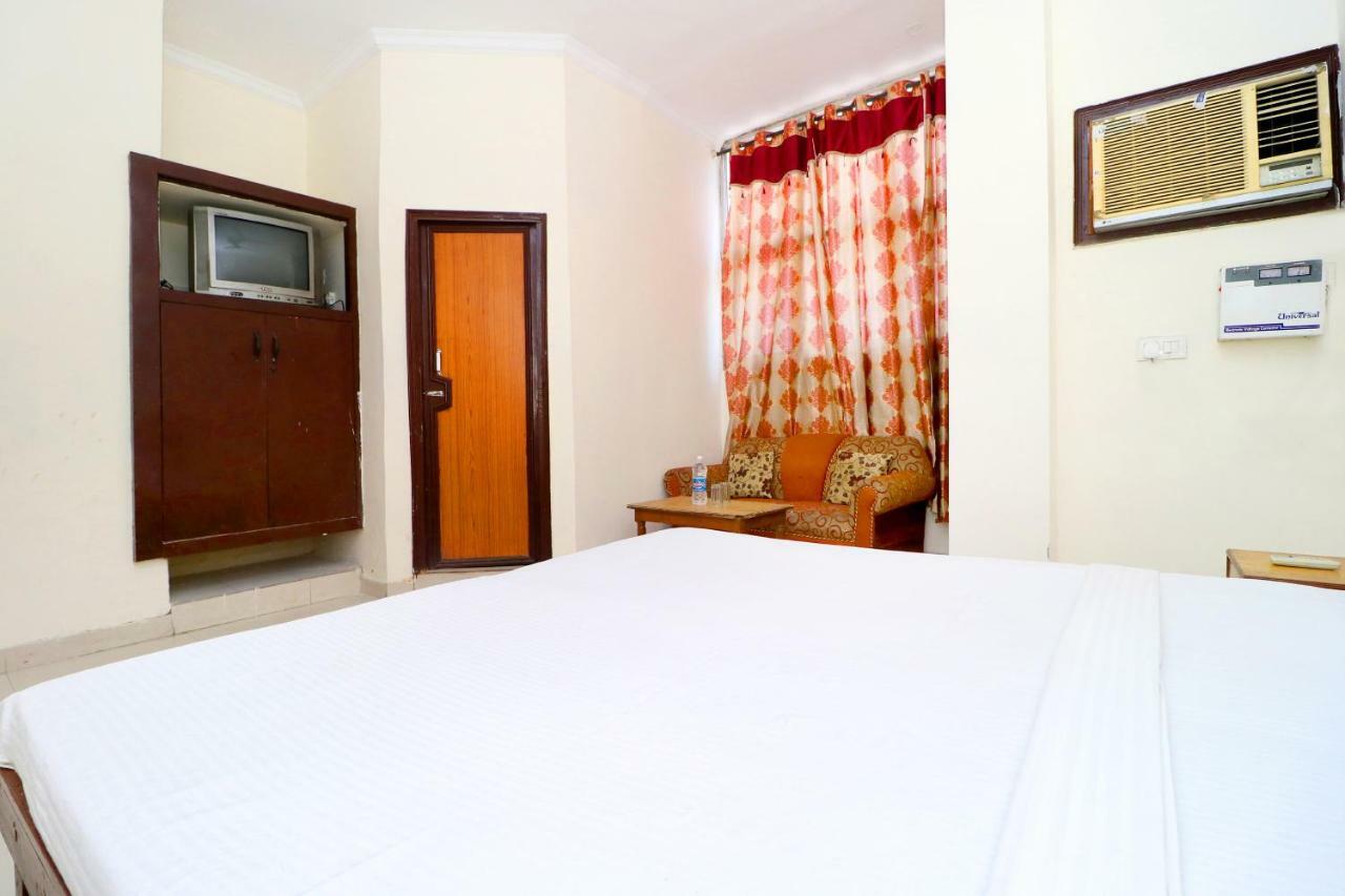 Spot On 38670 Hotel Diamond Jalandhar Exterior photo