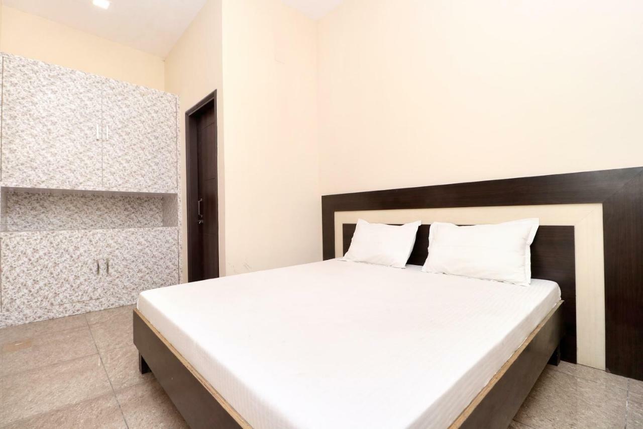 Spot On 38670 Hotel Diamond Jalandhar Exterior photo